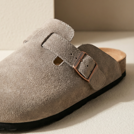Veloursleder Clogs Taupe – Komfort Clog aus echtem Rindsleder (Eigenmarke)